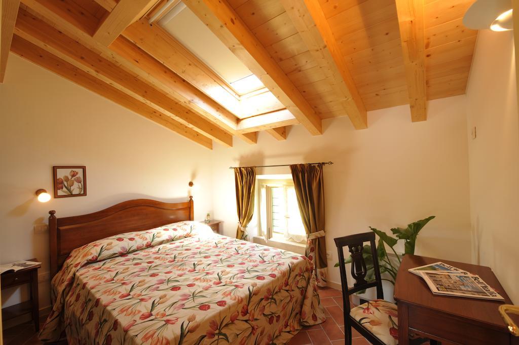 Le Camere Di Virgilio Monzambano Phòng bức ảnh