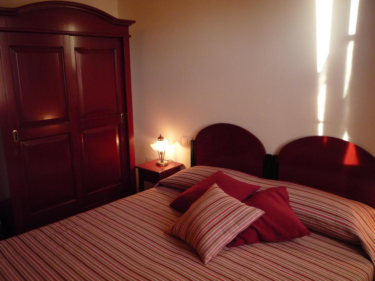 Le Camere Di Virgilio Monzambano Phòng bức ảnh